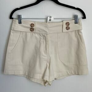 Moon River Cream shorts
